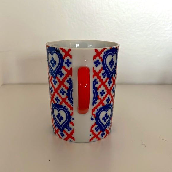 Vintage Taste Setter Collection Lattice Heart Mugs Set of 2 - Picture 3 of 6